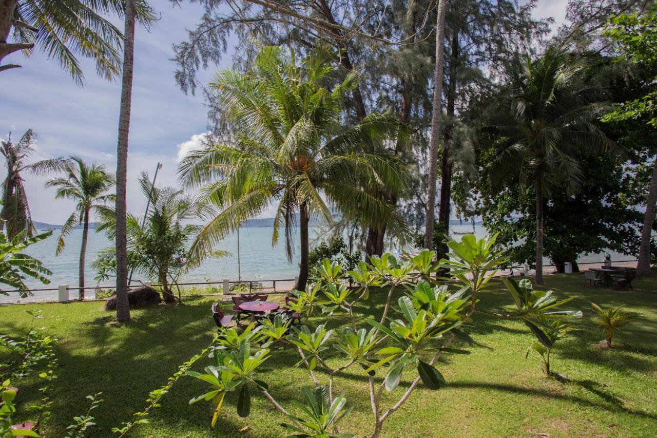 Villa Miracle Rawai Exterior foto